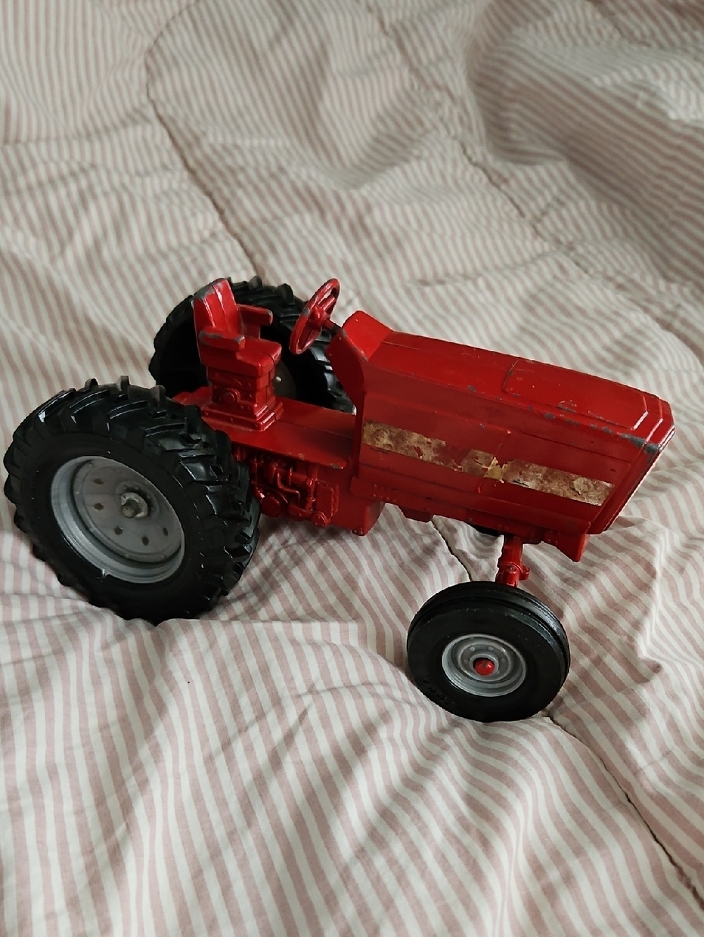 Red Kids Tractor Toy - Classic Metal Farm Truck Vintage